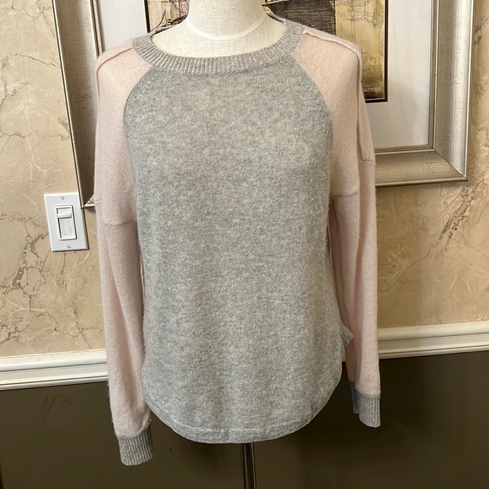 Rebecca Taylor Crewneck Sweater size Medium